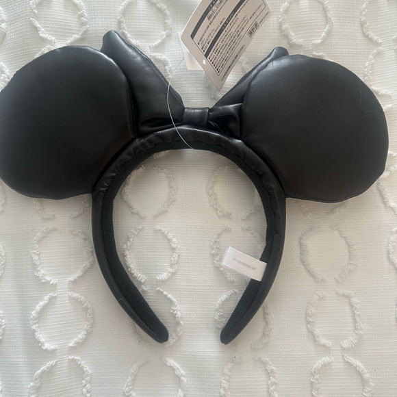 NEW - Faux leather studded Mouse Ears - Tokyo Disney Resort - Picture 2 of 3